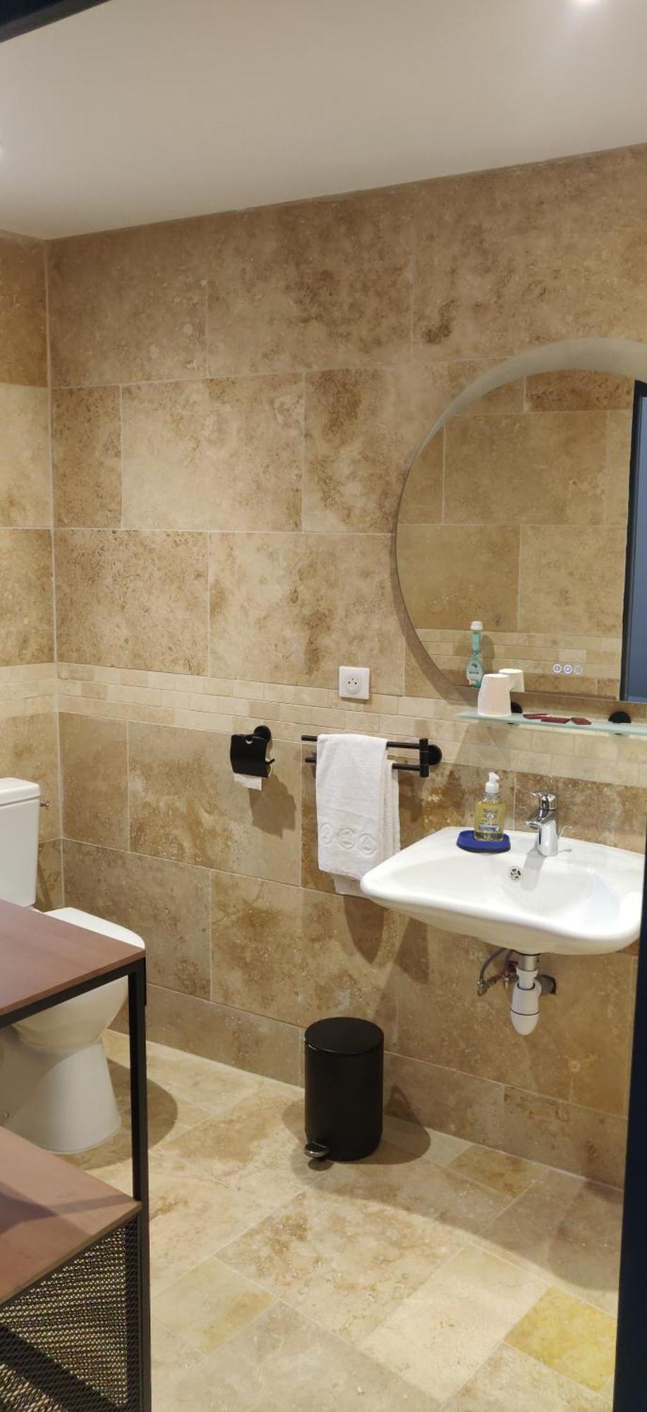 Hotel Le Saint Julien Ngoại thất bức ảnh