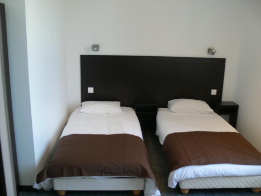 Hotel Le Saint Julien Ngoại thất bức ảnh